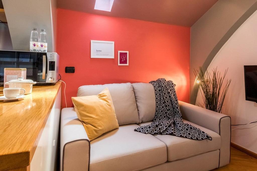 Altido Warm Apt For 4 In Porta Venezia Central Milán Exterior foto